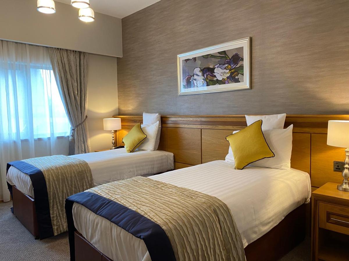 An Grianan Hotel Burt Экстерьер фото