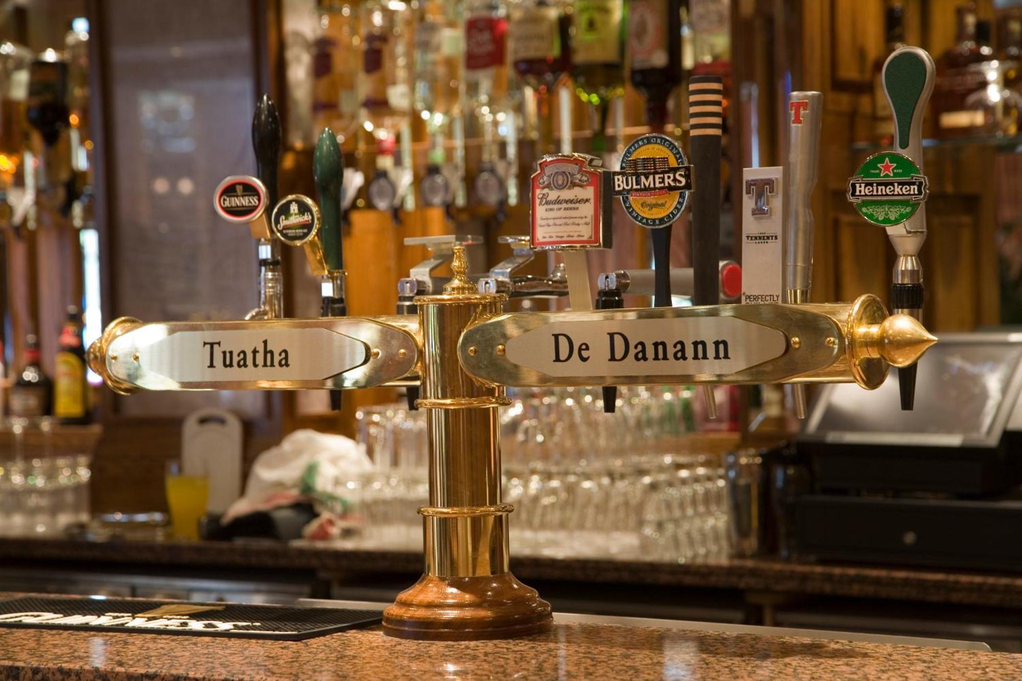 An Grianan Hotel Burt Экстерьер фото